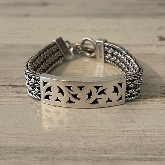 Lois Hill Silver Thai Weave Toggle Bracelet. - Picture 1 of 5